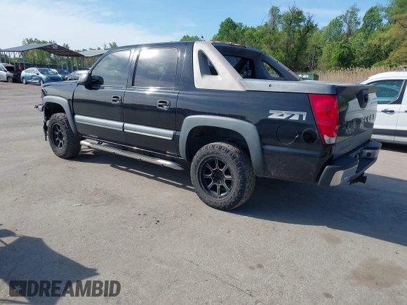 2003 Chevrolet Avalanche with VIN 3GNEK13T33G332498, listed as a IAAI auction lot 42060369 with 176,196 mi miles. Bid and sale history available at carsss.com. Image 3.