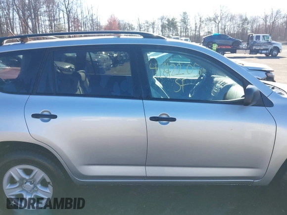 2009 Toyota RAV4 with VIN 2T3ZF33V99W005060, listed as a IAAI auction lot 41812205 with 145,032 mi miles. Bid and sale history available at carsss.com. Image 13.
