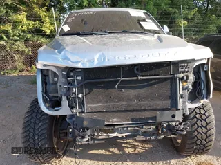 2017 Ford F-250 Lariat z VIN 1FT7W2BT1HEC10492, wystawiony jako IAAI lot #40050454 z przebiegiem 135 877 mil mil oraz . Historia ofert i sprzedaży dostępna na DreamBid. Obrazek 19.