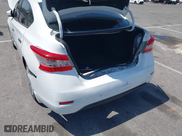 2014 Nissan Sentra SR with VIN 3N1AB7AP7EY261404, listed as a IAAI auction lot 42081926 with 170,567 mi miles and . Bid and sale history available at DreamBid. Image 6.