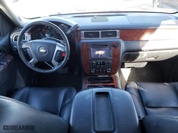 2013 Chevrolet Suburban LTZ with VIN 1GNSKKE79DR282121, listed as a Copart auction lot 46343935 with 180,807 mi miles and Non Repairable. Bid and sale history available at carsss.com. Image 8.