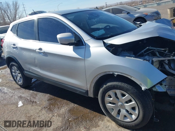 2020 Nissan Rogue Sport SL with VIN JN1BJ1CWXLW361803, listed as a IAAI auction lot 41141947 with 57,801 mi miles. Bid and sale history available at carsss.com. Image 17.