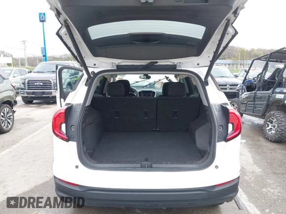 2022 GMC Terrain SLE with VIN 3GKALTEV2NL139045, listed as a IAAI auction lot 41974973 with 70,053 mi miles and . Bid and sale history available at DreamBid. Image 18.