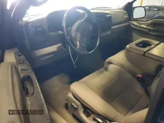 2006 Ford F-350 XL with VIN 1FTWX31P36ED45523, listed as a Copart auction lot 88756555 with 122,702 mi miles and Salvage title. Bid and sale history available at DreamBid. Image 8.
