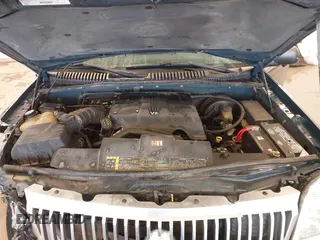2003 Mercury Mountaineer Convenience z VIN 4M2ZU86W03UJ16828, wystawiony jako IAAI lot #41580919 z przebiegiem 148 968 mil mil oraz . Historia ofert i sprzedaży dostępna na DreamBid. Obrazek 10.