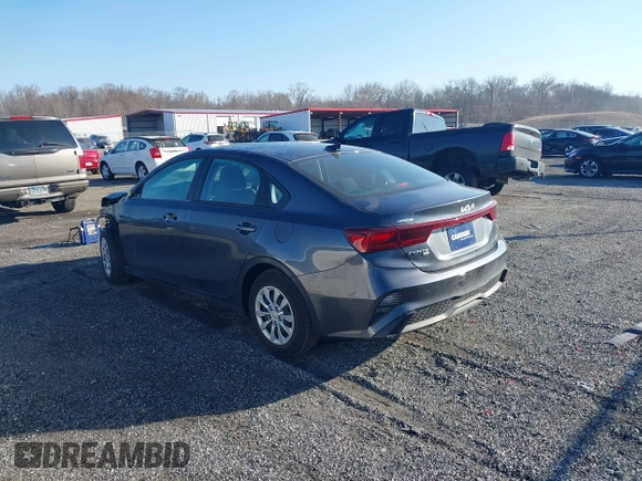 2024 Kia Forte LXS with VIN 3KPF24AD5RE687834, listed as a IAAI auction lot 41586514 with 7,623 mi miles. Bid and sale history available at carsss.com. Image 3.