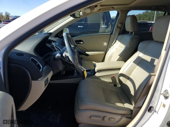 2017 Acura RDX w/Advance Pkg with VIN 5J8TB3H73HL003481, listed as a Copart auction lot 84628144 with 116,808 mi miles and Salvage Title. Bid and sale history available at carsss.com. Image 7.