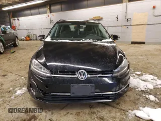 2018 Volkswagen Golf SportWagen S with VIN 3VW117AU0JM750327, listed as a Copart auction lot 39129214 with 77,257 mi miles. Bid and sale history available at carsss.com. Image 5.