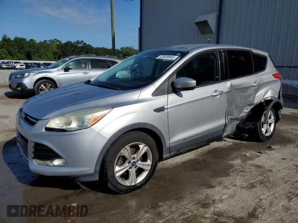 2015 Ford Escape SE with VIN 1FMCU0GX5FUA12226, listed as a Copart auction lot 52609965 with 123,919 mi miles and Salvage Title. Bid and sale history available at carsss.com. Image 1.