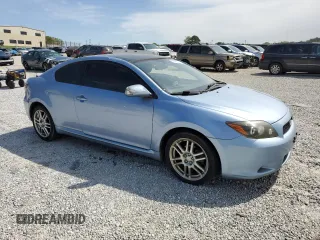 2008 Scion tC Spec z VIN JTKDE167480224714, wystawiony jako Copart lot #52895175 z przebiegiem 214 018 mil mil oraz Szkoda całkowita • Salvage title. Historia ofert i sprzedaży dostępna na DreamBid. Obrazek 4.