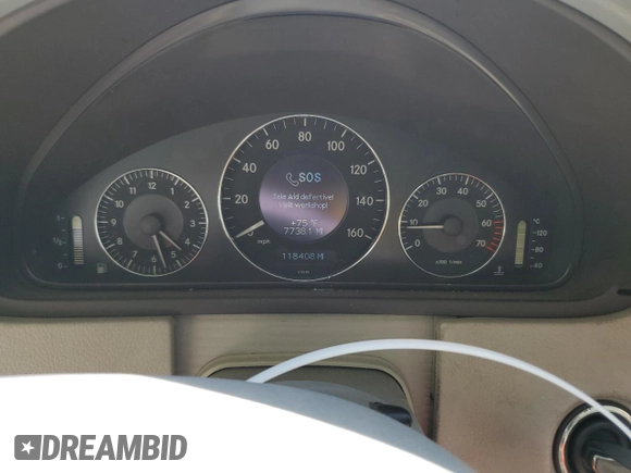 2004 Mercedes-Benz CLK 320 z VIN WDBTK65G34T016180, wystawiony jako Copart lot #53021615 z przebiegiem 118 408 mil mil oraz Szkoda całkowita • Salvage title. Historia ofert i sprzedaży dostępna na DreamBid. Obrazek 9.