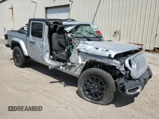 2023 Jeep Gladiator Overland with VIN 1C6HJTFG3PL564263, listed as a Copart auction lot 57021075 with Not provided miles and Non repairable. Bid and sale history available at DreamBid. Image 4.