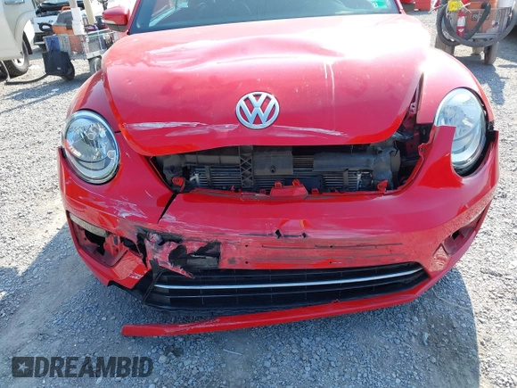 2019 Volkswagen Beetle S with VIN 3VW5DAAT7KM510898, listed as a IAAI auction lot 42567677 with Not provided miles and . Bid and sale history available at DreamBid. Image 6.