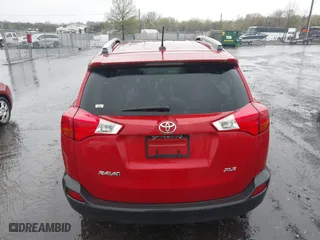 2015 Toyota RAV4 XLE with VIN JTMWFREV0FD071962, listed as a IAAI auction lot 41955964 with 132,327 mi miles. Bid and sale history available at carsss.com. Image 16.