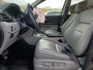 2020 Honda Pilot Touring 8-Passenger with VIN 5FNYF5H93LB001344, listed as a Copart auction lot 85504984 with 38,384 mi miles and Salvage Title. Bid and sale history available at DreamBid. Image 7.