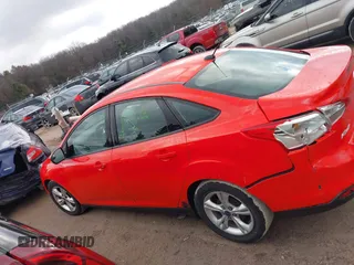 2013 Ford Focus SE with VIN 1FADP3F22DL130976, listed as a IAAI auction lot 41683480 with 112,166 mi miles. Bid and sale history available at carsss.com. Image 14.