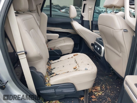 2022 Ford Expedition Limited with VIN 1FMJU1KT4NEA05973, listed as a IAAI auction lot 40744166 with 22,852 mi miles. Bid and sale history available at carsss.com. Image 8.
