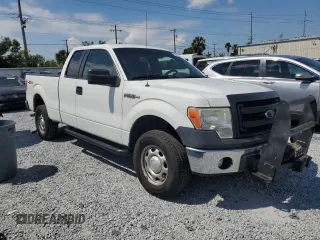 2013 Ford F-150 XL with VIN 1FTFX1EF4DKD80253, listed as a Copart auction lot 53323855 with 191,124 mi miles and Salvage Title. Bid and sale history available at carsss.com. Image 4.