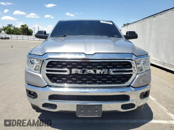 2022 Ram 1500 Big Horn z VIN 1C6SRFFT8NN259663, wystawiony jako Copart lot #55697895 z przebiegiem 63 395 mil mil oraz Czysty tytuł • Clean title. Historia ofert i sprzedaży dostępna na DreamBid. Obrazek 5.