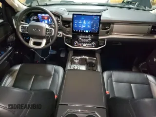 2024 Ford Expedition Max XLT with VIN 1FMJK1J86REA81784, listed as a Copart auction lot 53760615 with 2,233 mi miles and Clean Title. Bid and sale history available at DreamBid. Image 8.