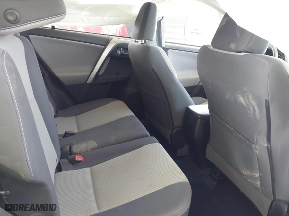 2015 Toyota RAV4 XLE with VIN JTMWFREVXFD066557, listed as a IAAI auction lot 41825354 with 173,595 mi miles. Bid and sale history available at carsss.com. Image 8.