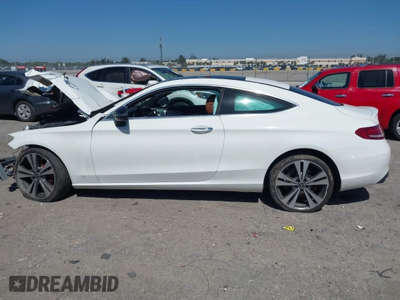 2017 Mercedes-Benz C 300 with VIN WDDWJ4JB4HF551626, listed as a IAAI auction lot 41735887 with 104,140 mi miles and . Bid and sale history available at carsss.com. Image 14.