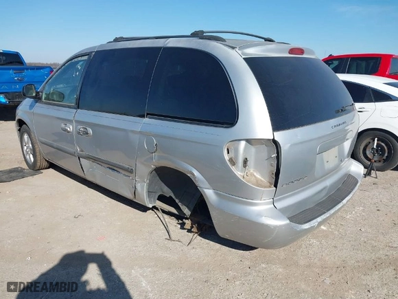 2006 Dodge Caravan SXT with VIN 1D8GP45R86B738085, listed as a IAAI auction lot 41259249 with 235,595 mi miles. Bid and sale history available at carsss.com. Image 3.