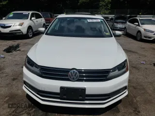 2017 Volkswagen Jetta SEL with VIN 3VWL17AJ2HM211751, listed as a Copart auction lot 61907755 with 64,668 mi miles and Salvage title. Bid and sale history available at DreamBid. Image 5.