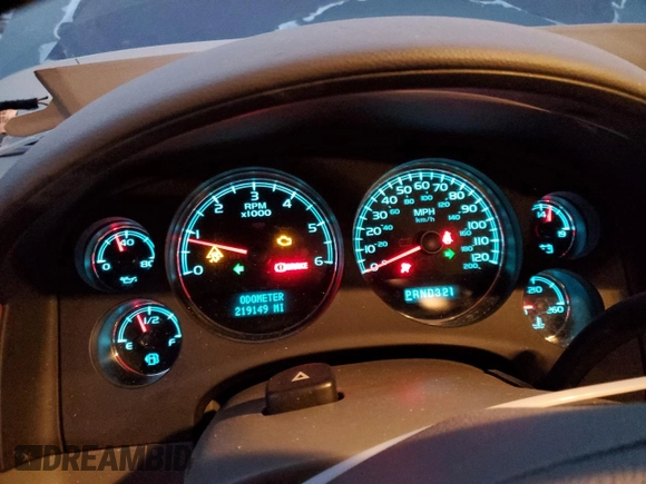 2008 GMC Yukon SLT w/4SB with VIN 1GKFC13J28J214302, listed as a Copart auction lot 86078804 with 219,149 mi miles and Salvage Title. Bid and sale history available at carsss.com. Image 9.