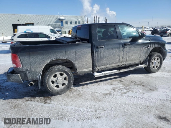 2018 Ram 2500 Big Horn z VIN 3C6UR5DL6JG307301, wystawiony jako Copart lot #45898065 z przebiegiem 405 312 mil mil oraz Szkoda całkowita • Salvage title. Historia ofert i sprzedaży dostępna na DreamBid. Obrazek 3.