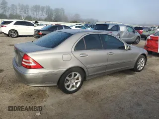 2007 Mercedes-Benz C 280 Luxury with VIN WDBRF54H07F857329, listed as a Copart auction lot 85260294 with 185,344 mi miles and Salvage title. Bid and sale history available at DreamBid. Image 3.