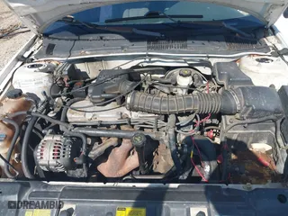 2000 Chevrolet Cavalier with VIN 1G1JC5241Y7374928, listed as a IAAI auction lot 41990099 with 1 mi miles. Bid and sale history available at carsss.com. Image 10.