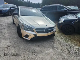 2014 Mercedes-Benz CLA 250 z VIN WDDSJ4EB8EN105859, wystawiony jako IAAI lot #41768079 z przebiegiem 128 020 mil mil oraz . Historia ofert i sprzedaży dostępna na DreamBid. Obrazek 1.