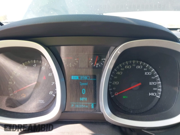 2013 Chevrolet Equinox LS z VIN 2GNALBEK9D1189086, wystawiony jako IAAI lot #42202985 z przebiegiem 62 054 mil mil oraz . Historia ofert i sprzedaży dostępna na DreamBid. Obrazek 7.