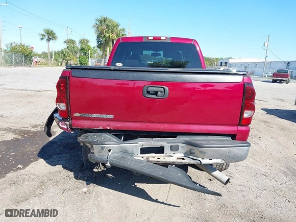 2006 Chevrolet Silverado 2500HD LT1 with VIN 1GCHK23D36F171466, listed as a IAAI auction lot 41772737 with NaN miles. Bid and sale history available at carsss.com. Image 17.