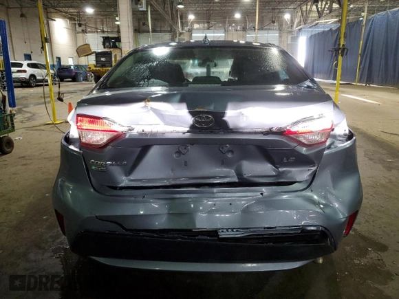 2021 Toyota Corolla LE with VIN 5YFEPMAE4MP187080, listed as a Copart auction lot 44524275 with 86,445 mi miles and Non Repairable. Bid and sale history available at DreamBid. Image 6.