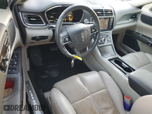 2018 Lincoln Continental Select with VIN 1LN6L9SK9J5610435, listed as a Copart auction lot 41444485 with 43,833 mi miles and Salvage Title. Bid and sale history available at carsss.com. Image 8.