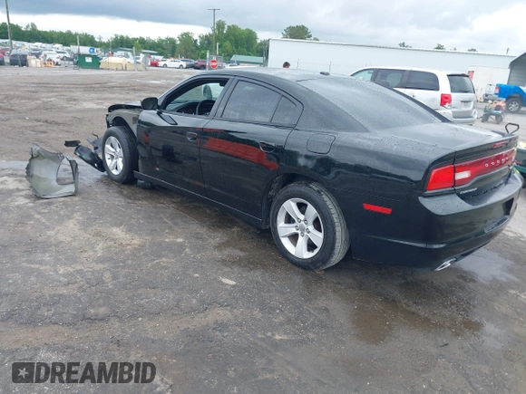 2013 Dodge Charger SE z VIN 2C3CDXBG4DH522639, wystawiony jako IAAI lot #42220383 z przebiegiem 164 319 mil mil oraz . Historia ofert i sprzedaży dostępna na DreamBid. Obrazek 3.