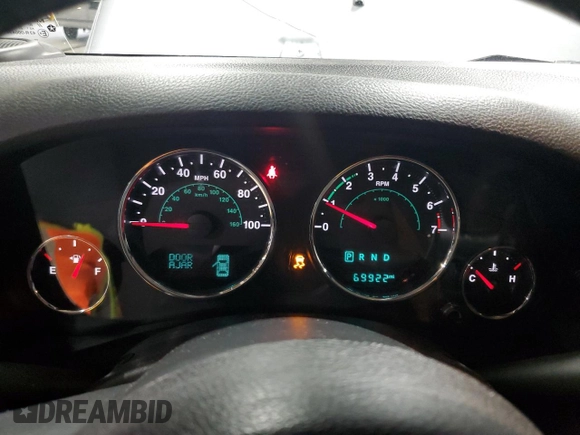 2015 Jeep Wrangler Unlimited Sahara with VIN 1C4BJWEG5FL743663, listed as a Copart auction lot 60205225 with 69,922 mi miles and Salvage title. Bid and sale history available at DreamBid. Image 9.