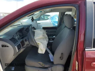 2010 Chrysler Town & Country Touring z VIN 2A4RR5D12AR492111, wystawiony jako Copart lot #58997205 z przebiegiem Nie podano mil oraz Szkoda całkowita • Salvage title. Historia ofert i sprzedaży dostępna na DreamBid. Obrazek 7.