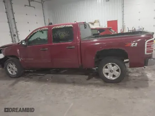 2007 Chevrolet Silverado 1500 LTZ with VIN 2GCEK13M271532935, listed as a IAAI auction lot 40947182 with 268,999 mi miles. Bid and sale history available at carsss.com. Image 13.