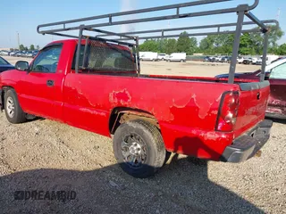 2005 Chevrolet Silverado 1500 Work Truck with VIN 1GCEC14X35Z190017, listed as a IAAI auction lot 42550615 with 290,000 mi miles and . Bid and sale history available at DreamBid. Image 3.