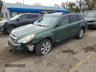 2012 Subaru Outback 2.5i Limited with VIN 4S4BRBKC4C3245559, listed as a Copart auction lot 80127524 with 120,100 mi miles and Salvage Title. Bid and sale history available at carsss.com. Image 1.