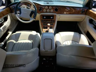 2001 Bentley Arnage with VIN SCBLC31E31CX05992, listed as a Copart auction lot 60462974 with 253,028 mi miles and Salvage Title. Bid and sale history available at DreamBid. Image 8.