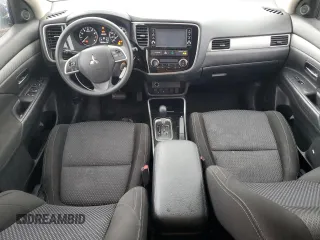 2018 Mitsubishi Outlander ES z VIN JA4AD2A36JZ063303, wystawiony jako Copart lot #58082995 z przebiegiem 132 479 mil mil oraz Czysty tytuł • Clean title. Historia ofert i sprzedaży dostępna na DreamBid. Obrazek 8.