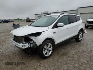 2016 Ford Escape SE with VIN 1FMCU9GX8GUB82683, listed as a Copart auction lot 50527905 with 77,997 mi miles and Salvage Title. Bid and sale history available at carsss.com. Image 1.