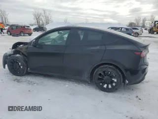 2021 Tesla Model Y Standard Range z VIN 5YJYGDED3MF120514, wystawiony jako Copart lot #46156775 z przebiegiem 93 470 mil mil oraz Szkoda całkowita • Salvage title. Historia ofert i sprzedaży dostępna na DreamBid. Obrazek 2.