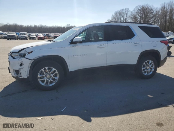 2021 Chevrolet Traverse LT Cloth with VIN 1GNERGKW7MJ121573, listed as a Copart auction lot 47264365 with 61,573 mi miles and Salvage Title. Bid and sale history available at carsss.com. Image 1.