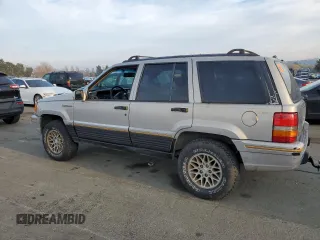 1995 Jeep Grand Cherokee Limited with VIN 1J4GZ78Y2SC603292, listed as a Copart auction lot 84449764 with 153,673 mi miles and Non Repairable. Bid and sale history available at carsss.com. Image 2.