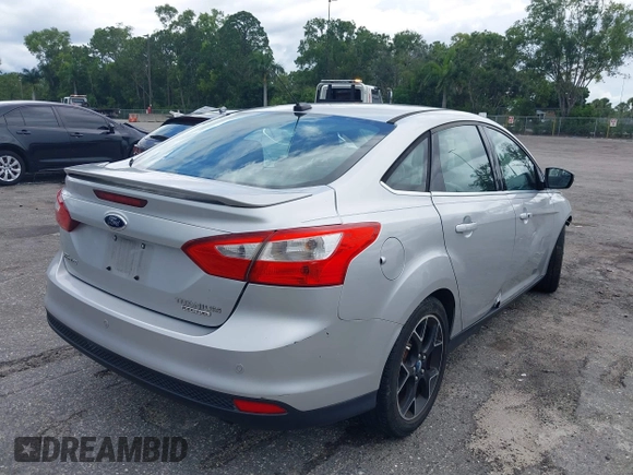 2012 Ford Focus Titanium с VIN 1FAHP3J28CL381248, выставлен на аукционе IAAI как лот 39731691 с пробегом 123 720 миль миль и . История ставок и продаж доступна на DreamBid. Изображение 4.